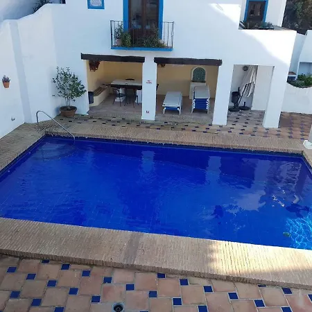 Дом отдыха Benahavis, La Aldea No.11 *